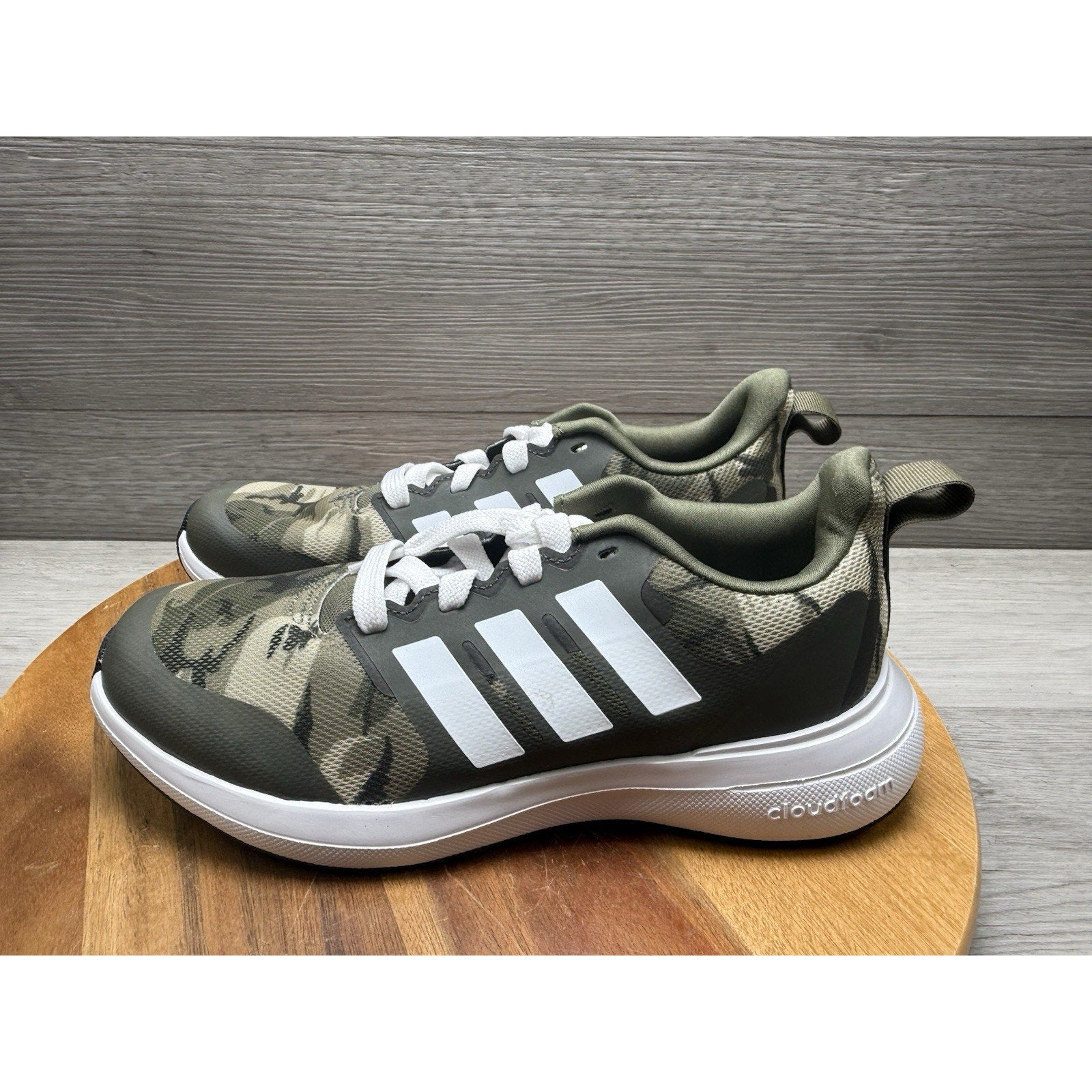 Adidas RUNFALCON 3 CLOUDFOAM Low Running Men's Sneakers Camo Youth 4