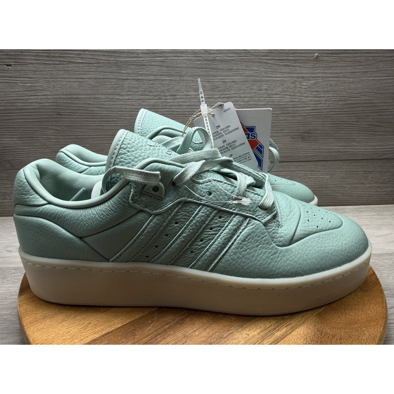Adidas Rivalry Lux Low Sneakers Original Shoes Hazy Green/Cream Size 11