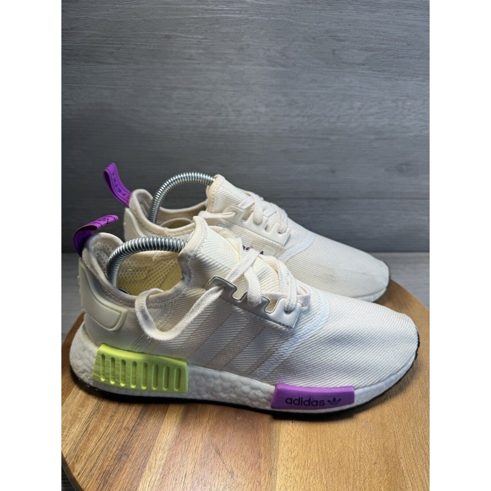 Adidas R1 White Yellow Purple Shoes Sneakers D96626 Men 7