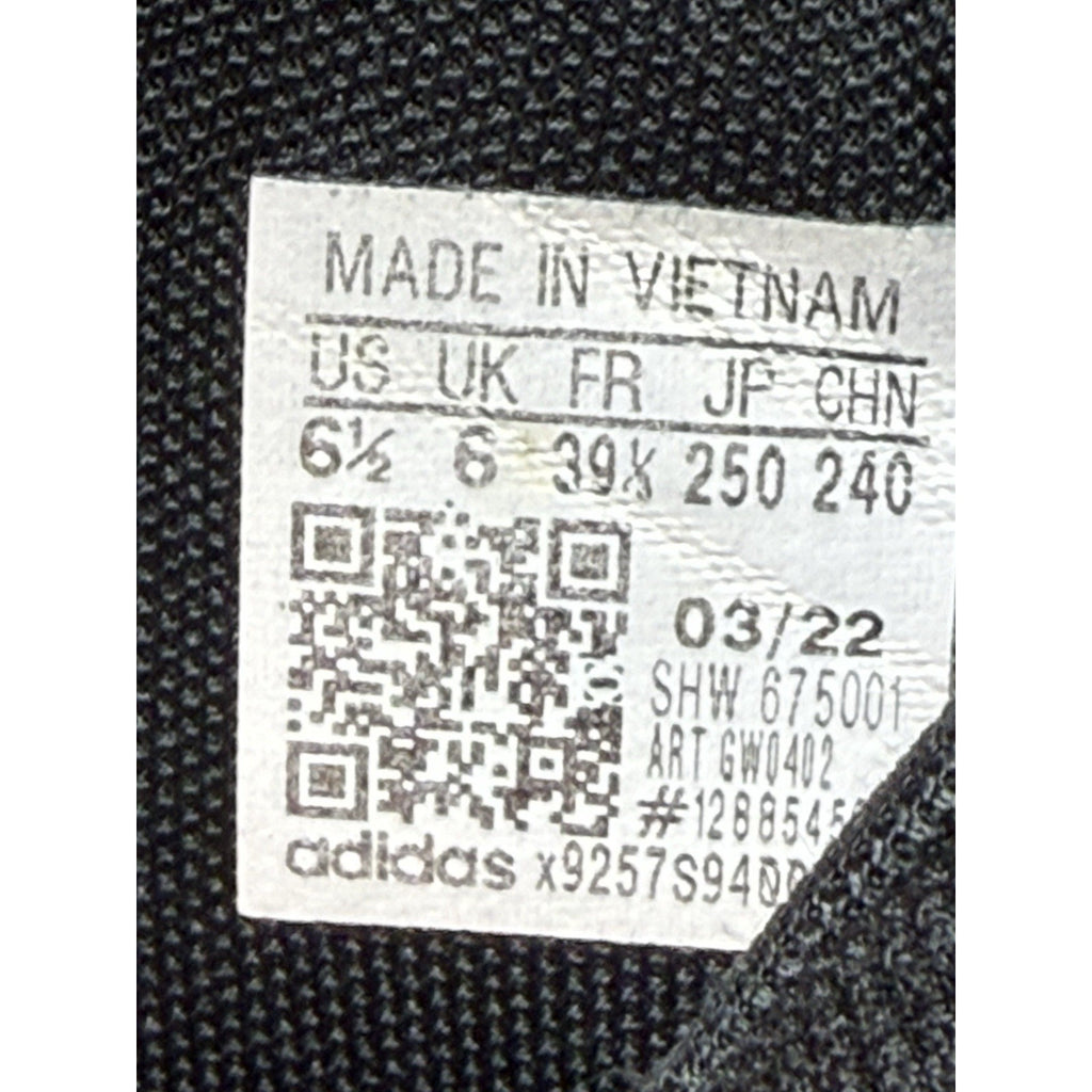 adidas men Hoops 3.0 Mid Classic Shoes, Size 6.5